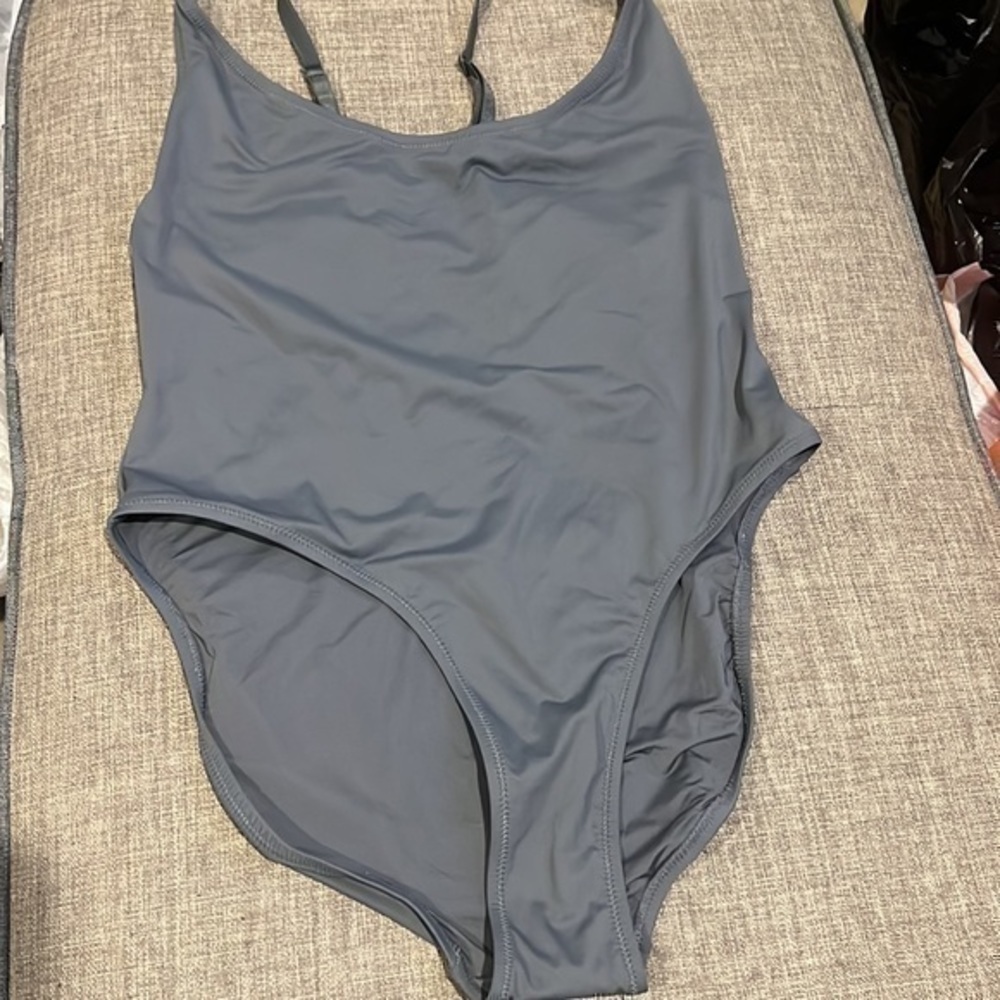 Skims Bathing Suit - Picture 13 of 16